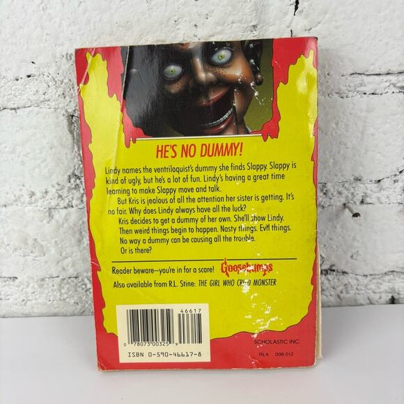 Vintage 90’s R.L. Stine Goosebumps Night Of The Living Dummy Book #7 - Picture 2 of 4